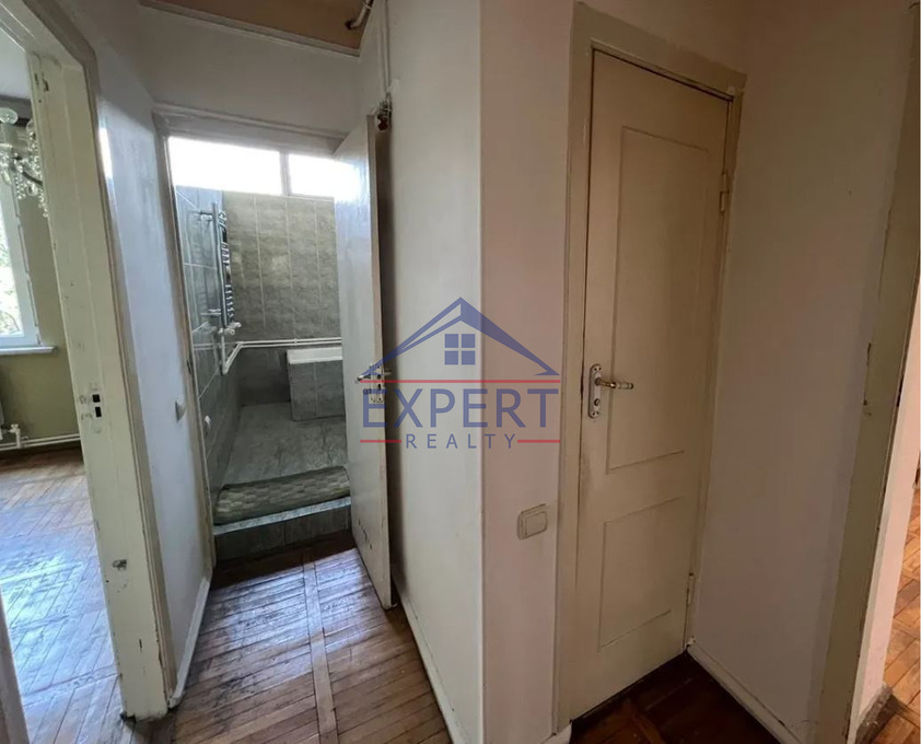 ԱՐԱԲԿԻՐ, ԱՐԱՄ ԽԱՉԱՏՐՅԱՆ ՓՈՂՈՑ, 3 ՍԵՆՅԱԿ