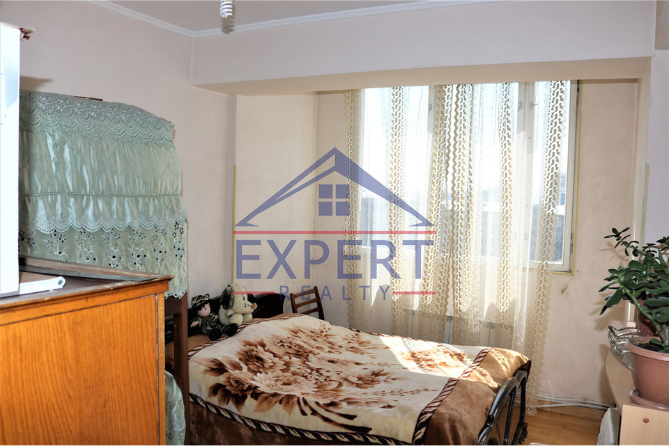 ԱՐԱԲԿԻՐ, ԱՐԱԲԿԻՐ 37-ՐԴ ՓՈՂՈՑ, 4ՍԵՆՅԱԿ