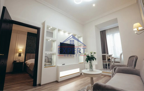 ԿԵՆՏՐՈՆ, ԿՈՐՅՈՒՆԻ ՓՈՂՈՑ, 2 ՍԵՆՅԱԿ