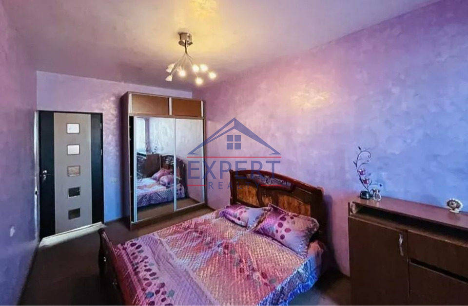 ԷՐԵԲՈՒՆԻ, ԳԱՋԵԳՈՐԾՆԵՐԻ ՓՈՂՈՑ, 3 ՍԵՆՅԱԿ