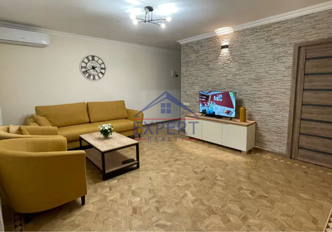 ԿԵՆՏՐՈՆ, ՍԱՅԱԹ ՆՈՎԱ ՊՈՂՈՏԱ, 2 ՍԵՆՅԱԿ