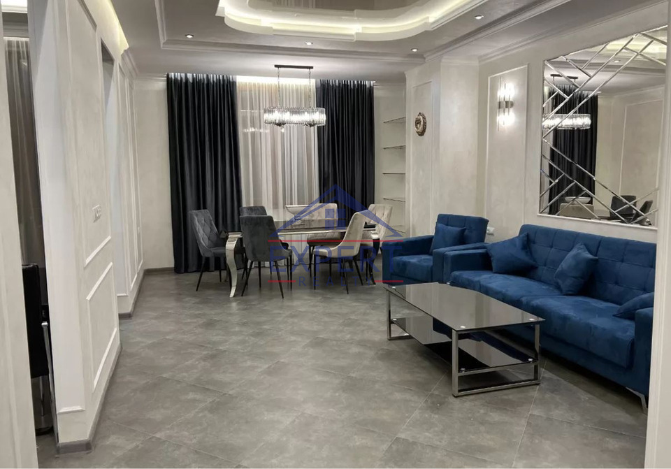 ԱՐԱԲԿԻՐ, ԱԴՈՆՑԻ ՓՈՂՈՑ, 3 ՍԵՆՅԱԿ