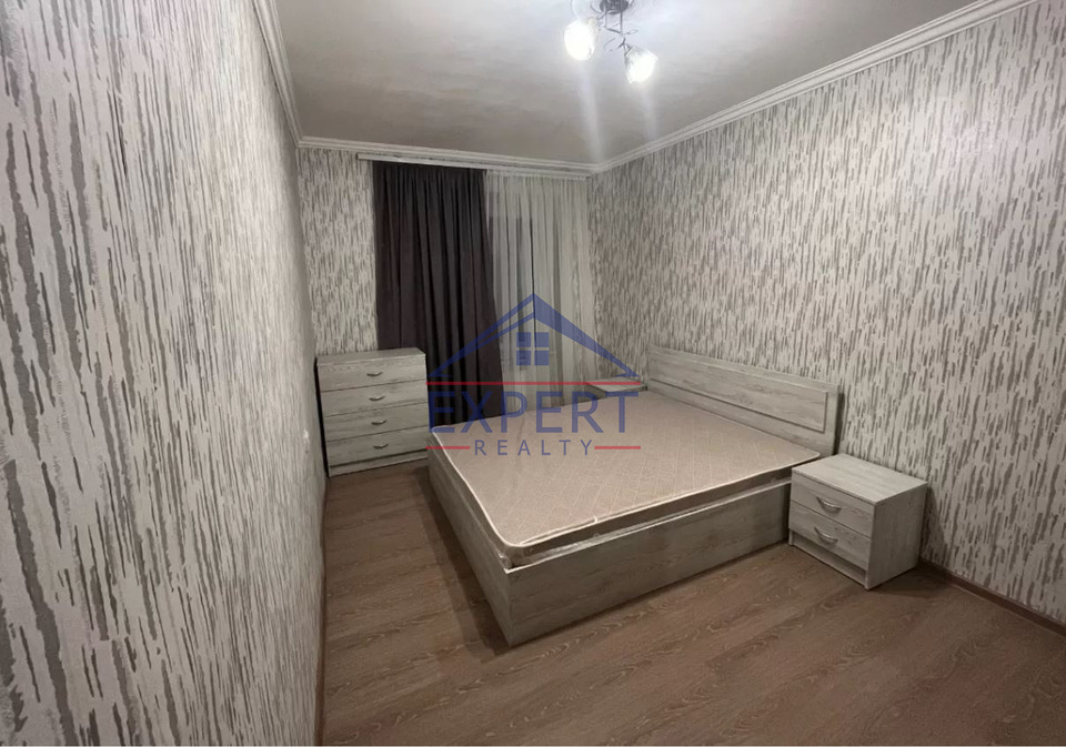 ԱՐԱԲԿԻՐ, ՄԱՄԻԿՈՆՅԱՆՑ ՓՈՂՈՑ, 2 ՍԵՆՅԱԿ