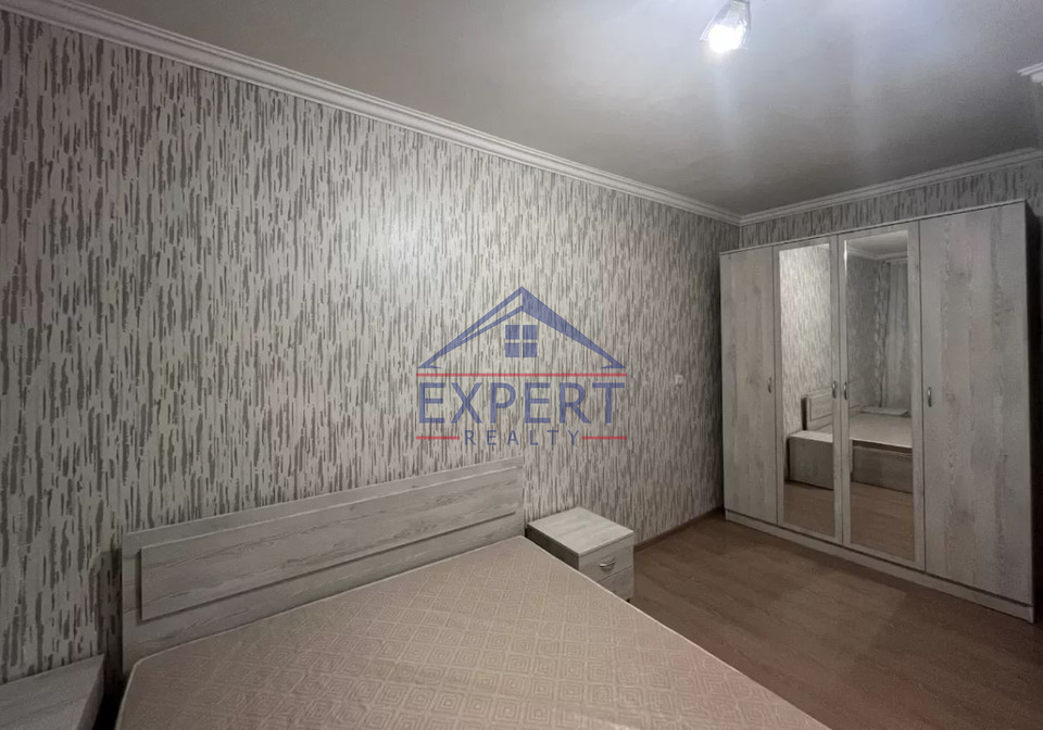 ԱՐԱԲԿԻՐ, ՄԱՄԻԿՈՆՅԱՆՑ ՓՈՂՈՑ, 2 ՍԵՆՅԱԿ