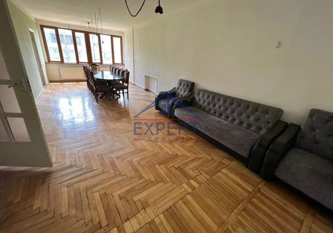 ԱՐԱԲԿԻՐ, ԱՐԱՄ ԽԱՉԱՏՐՅԱՆ ՓՈՂՈՑ, 3 ՍԵՆՅԱԿ