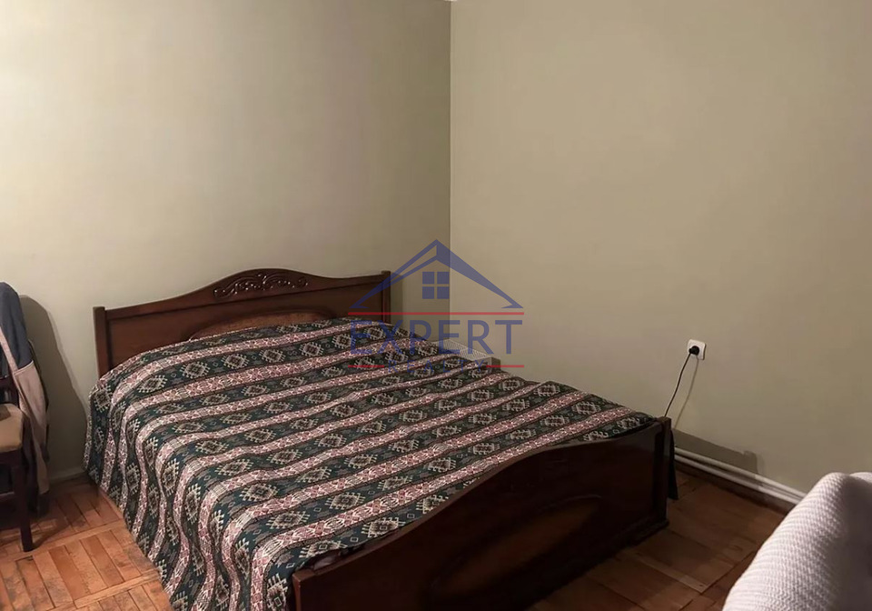 ԱՐԱԲԿԻՐ, ԱՐԱՄ ԽԱՉԱՏՐՅԱՆ ՓՈՂՈՑ, 3 ՍԵՆՅԱԿ