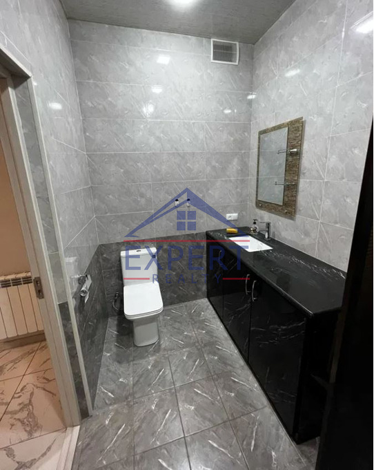 ԱՐԱԲԿԻՐ, ՕՐԲԵԼԻ ԵՂԲԱՅՐՆԵՐ ՓՈՂՈՑ, 2 ՍԵՆՅԱԿ