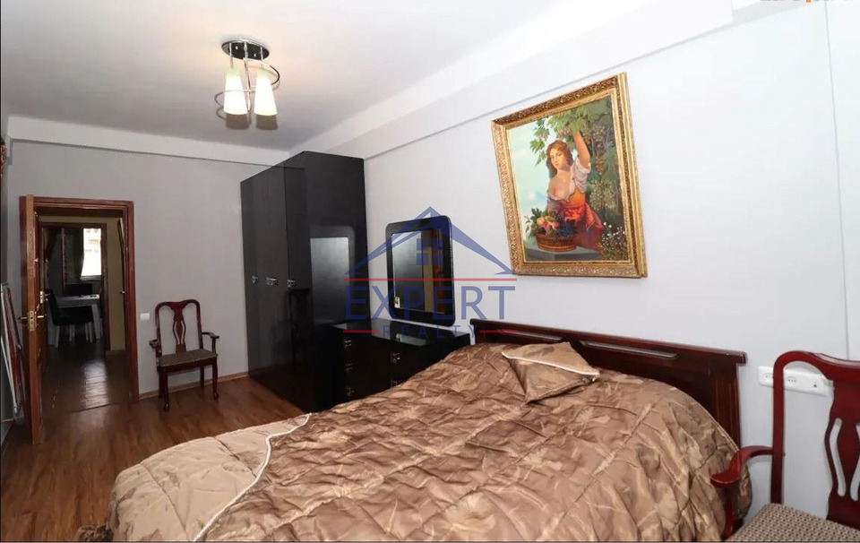 ԿԵՆՏՐՈՆ, ԶԱՎԱՐՅԱՆ ՓՈՂՈՑ, 3 ՍԵՆՅԱԿ