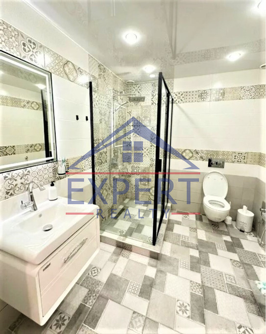 ԿԵՆՏՐՈՆ, ԱՐԱՄԻ ՓՈՂՈՑ, 2 ՍԵՆՅԱԿ