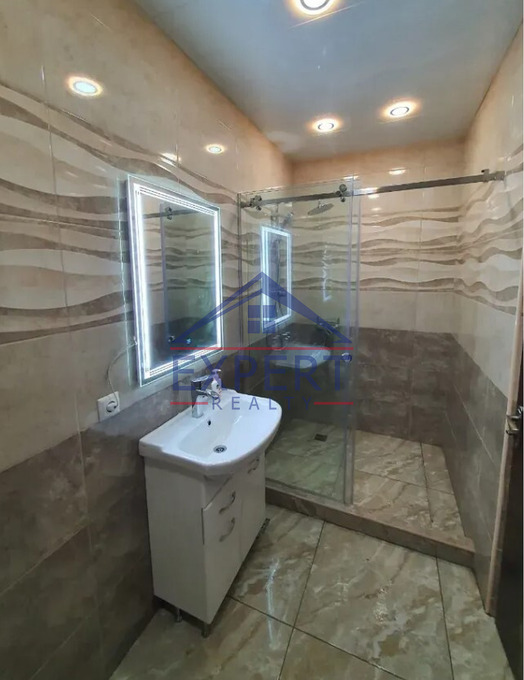 ԴԱՎԹԱՇԵՆ, 4-ՐԴ ԹԱՂԱՄԱՍ, 2 ՍԵՆՅԱԿ