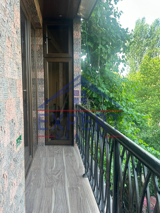 ԿԵՆՏՐՈՆ, ՀԵՐԱՑՈՒ ՓՈՂՈՑ, 2 ՍԵՆՅԱԿ