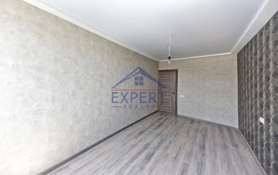 ԱՐԱԲԿԻՐ, ՎԱՀՐԱՄ ՓԱՓԱԶՅԱՆ ՓՈՂՈՑ, 3 ՍԵՆՅԱԿ