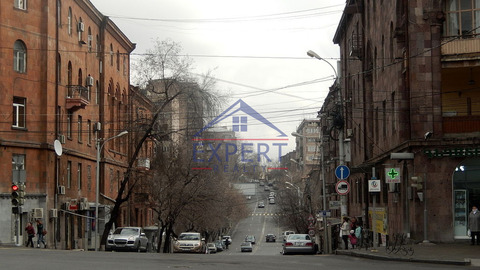ԱՐԱԲԿԻՐ, ՕՐԲԵԼԻ ՓՈՂՈՑ, 4 ՍԵՆՅԱԿ