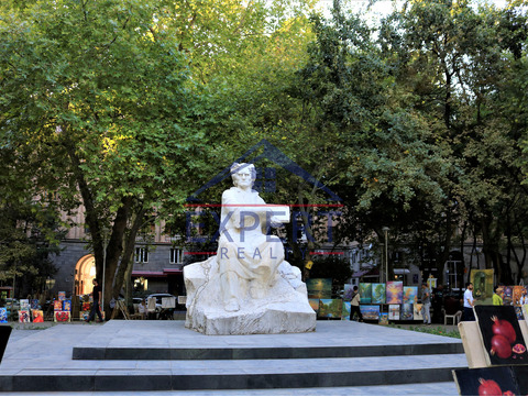 ԿԵՆՏՐՈՆ, ՍԱՐՅԱՆ ՓՈՂՈՑ, 212 ՔՄ
