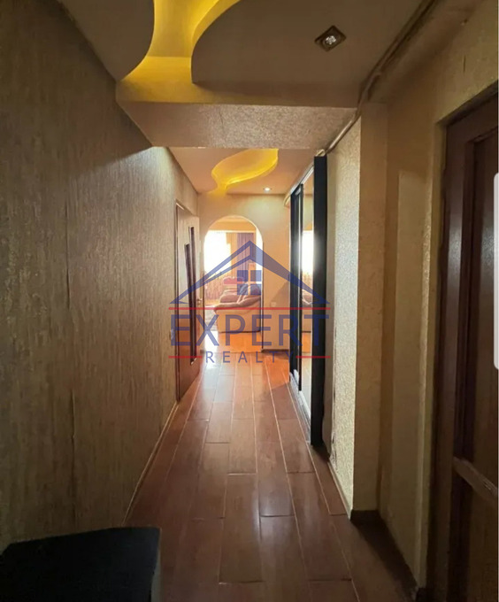 ՄԱԼԱԹԻԱ ՍԵԲԱՍՏԻԱ, Զ․ ԱՆԴՐԱՆԻԿԻ ՓՈՂՈՑ, 4 ՍԵՆՅԱԿ