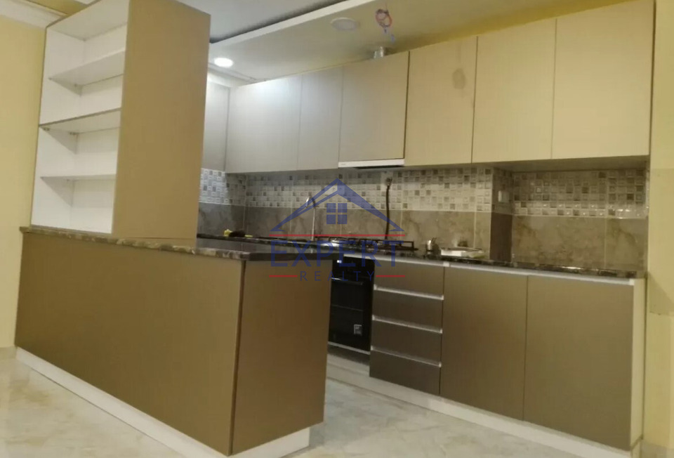 ՔԱՆԱՔԵՌ ԶԵՅԹՈՒՆ, ՄԻՆԱՍ ԱՎԵՏԻՍՅԱՆ ՓՈՂՈՑ, 3 ՍԵՆՅԱԿ