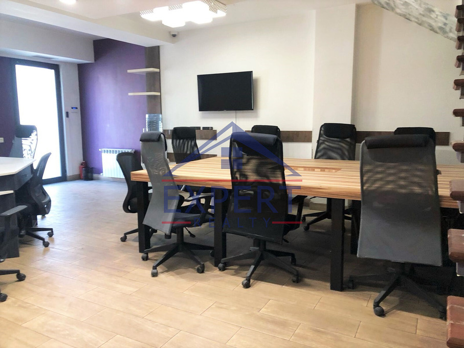 ԿԵՆՏՐՈՆ, ԲԱՂՐԱՄՅԱՆ ՊՈՂՈՏԱ, 185 ՔՄ․