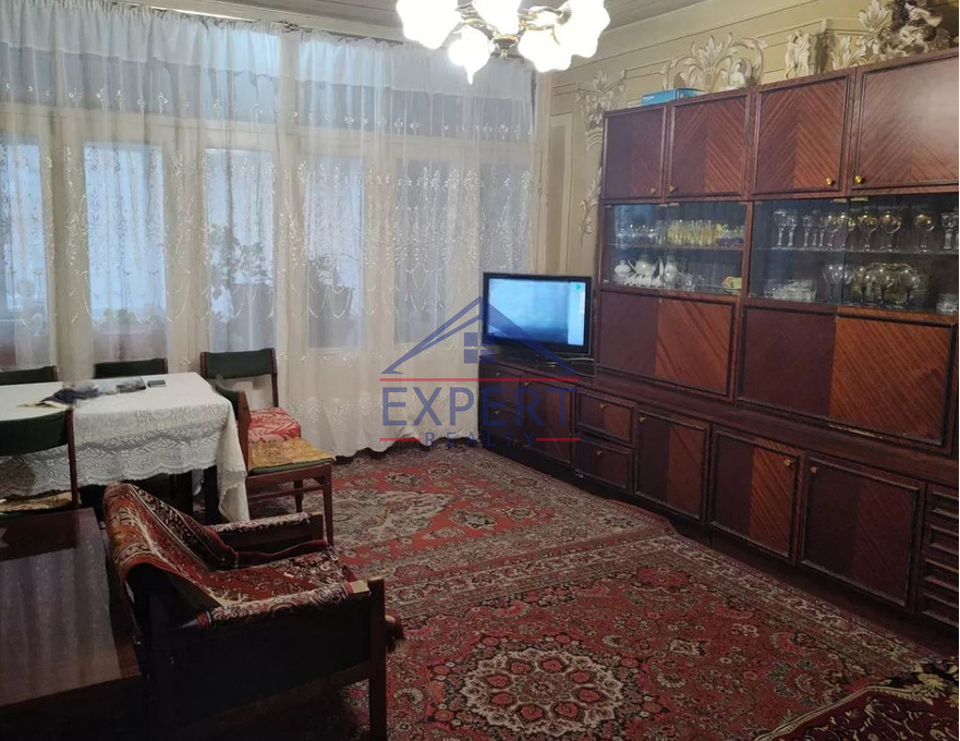 ԿԵՆՏՐՈՆ, ՎԱՐԴԱՆԱՆՑ ՓՈՂՈՑ, 3 ՍԵՆՅԱԿ