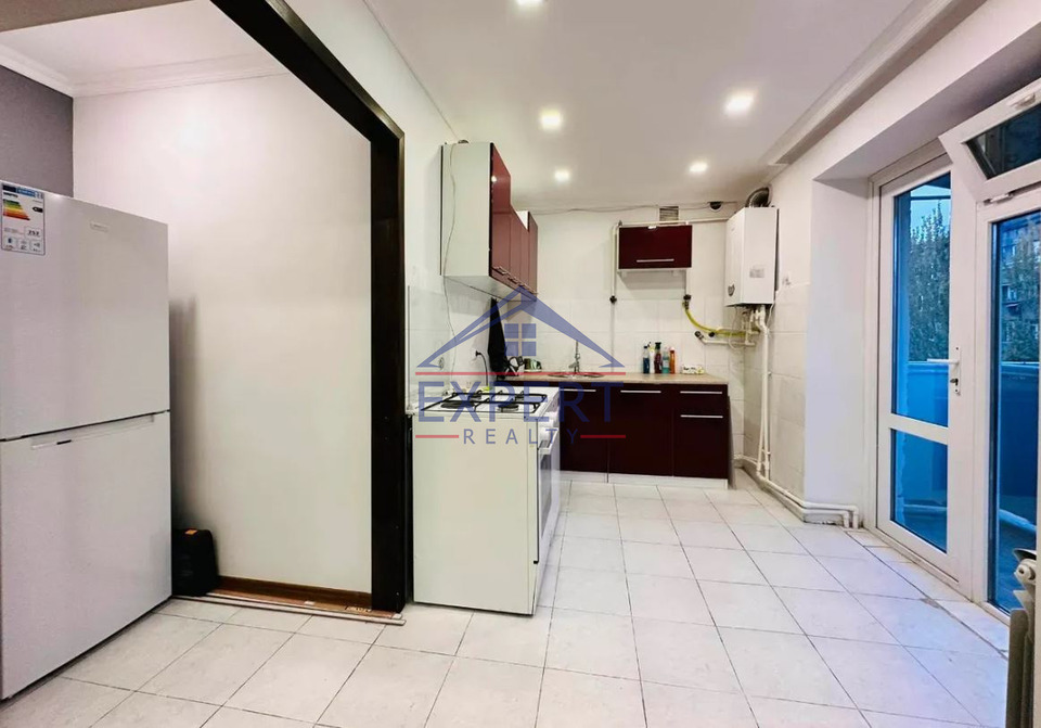 ԱՐԱԲԿԻՐ, ՓԱՓԱԶՅԱՆ ՓՈՂՈՑ, 2 ՍԵՆՅԱԿ