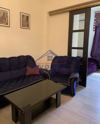 ԿԵՆՏՐՈՆ, ՊԱՐՈՆՅԱՆ ՓՈՂՈՑ, 1 ՍԵՆՅԱԿ