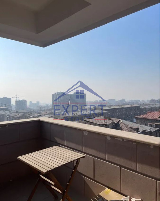 ԱՐԱԲԿԻՐ, ԿՈՄԻՏԱՍԻ ՊՈՂՈՏԱ, 4 ՍԵՆՅԱԿ