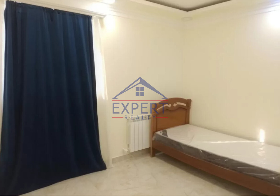 ՔԱՆԱՔԵՌ ԶԵՅԹՈՒՆ, ՄԻՆԱՍ ԱՎԵՏԻՍՅԱՆ ՓՈՂՈՑ, 3 ՍԵՆՅԱԿ