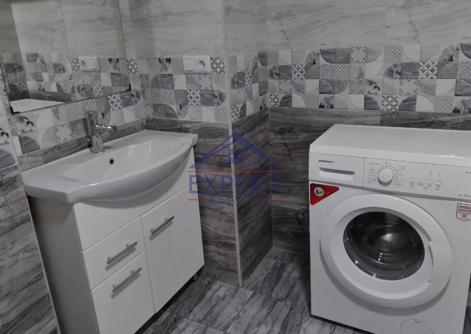 ՔԱՆԱՔԵՌ ԶԵՅԹՈՒՆ, ՄԻՆԱՍ ԱՎԵՏԻՍՅԱՆ ՓՈՂՈՑ, 3 ՍԵՆՅԱԿ