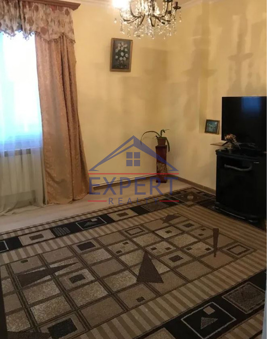 ԱՐԱԲԿԻՐ, ԹԲԻԼԻՍՅԱՆ ԽՃՈՒՂԻ, 2 ՍԵՆՅԱԿ