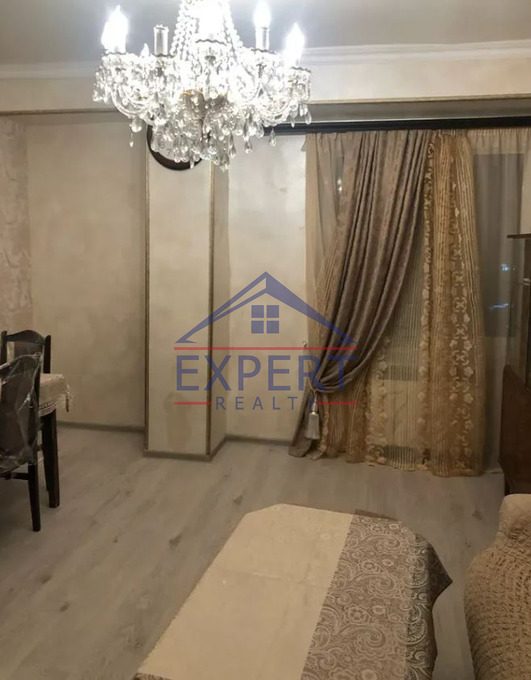 ՄԱԼԱԹԻԱ ՍԵԲԱՍՏԻԱ, ԻՍԱԿՈՎԻ ՊՈՂՈՏԱ, 3 ՍԵՆՅԱԿ