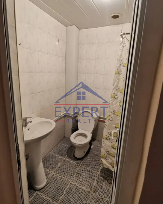 ԿԵՆՏՐՈՆ, ԲԱՂՐԱՄՅԱՆ ՊՈՂՈՏԱ, 2 ՍԵՆՅԱԿ