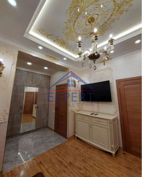 ԱՐԱԲԿԻՐ, ԱԴՈՆՑԻ ՓՈՂՈՑ, 2 ՍԵՆՅԱԿ