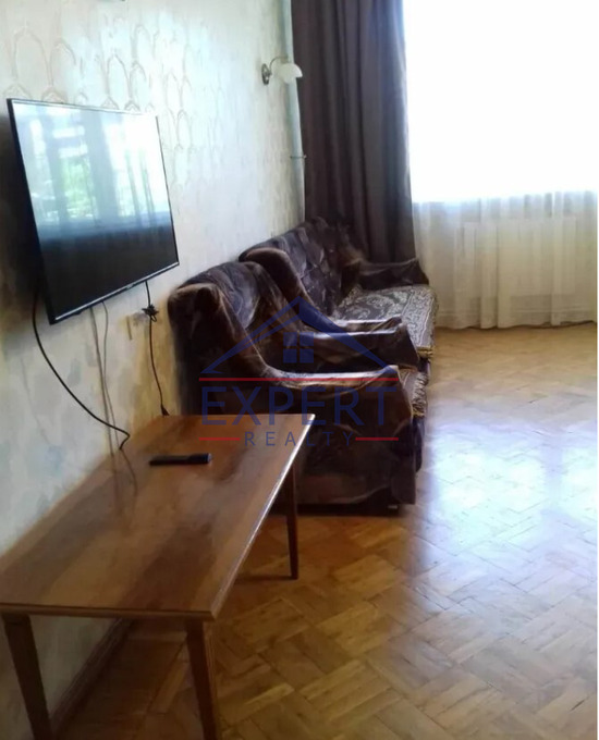 ԱՐԱԲԿԻՐ, ԿՈՄԻՏԱՍԻ ՊՈՂՈՏԱ, 2 ՍԵՆՅԱԿ