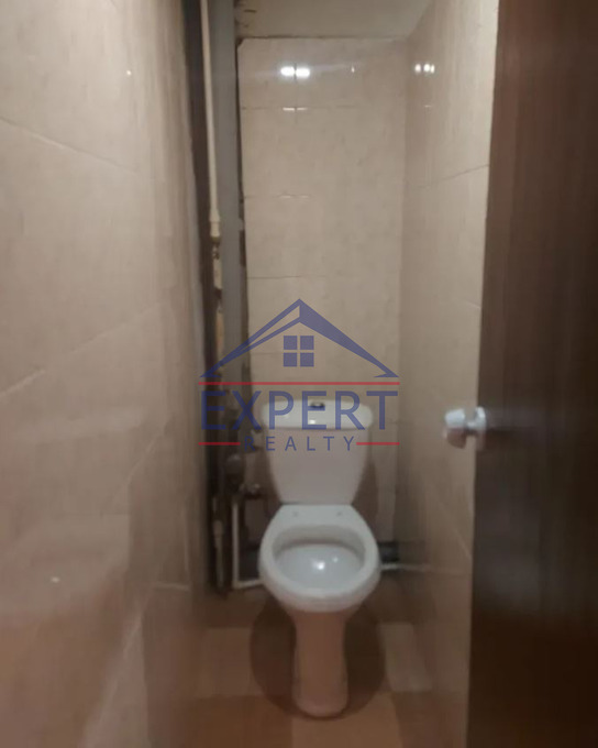 ՔԱՆԱՔԵՌ ԶԵՅԹՈՒՆ, ՆԵՐՍԻՍՅԱՆ ՓՈՂՈՑ, 1 ՍԵՆՅԱԿ