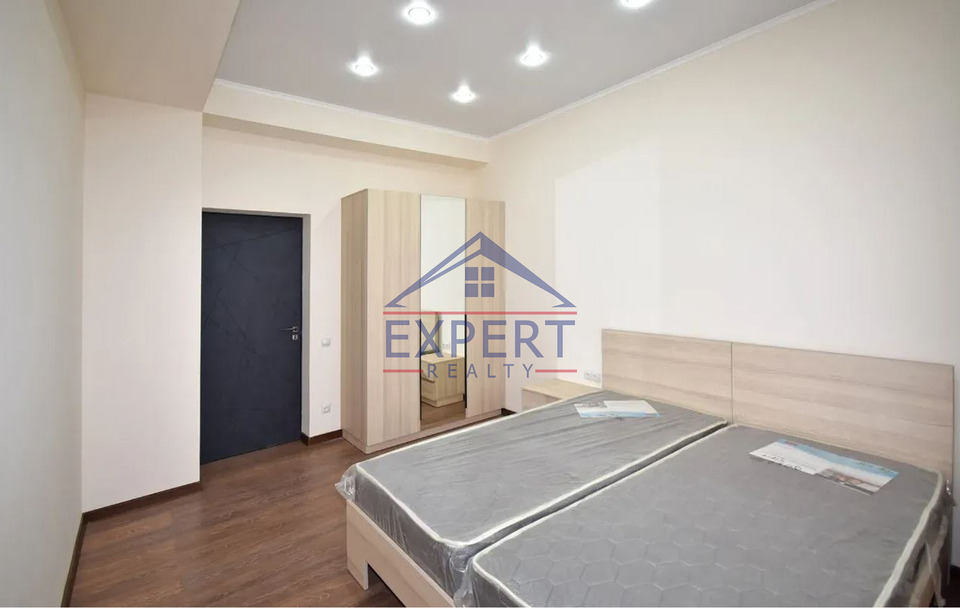 ՆՈՐՔ ՄԱՐԱՇ, ՀՈՎՍԵՓՅԱՆ ՓՈՂՈՑ , 3 ՍԵՆՅԱԿ