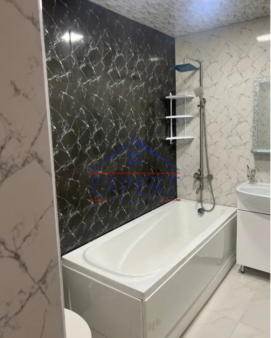 ՄԱԼԱԹԻԱ ՍԵԲԱՍՏԻԱ, ԳՈՒՍԱՆ ՇԵՐԱՄԻ ՓՈՂՈՑ, 3 ՍԵՆՅԱԿ
