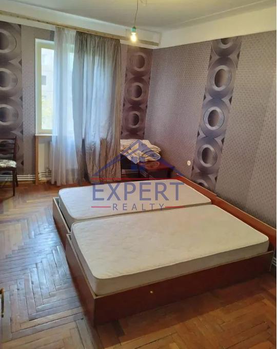 ԱՎԱՆ, ԱՎԱՆ ԱՌԻՆՋ, 2 ՄԻԿՐՈ, 3 ՍԵՆՅԱԿ