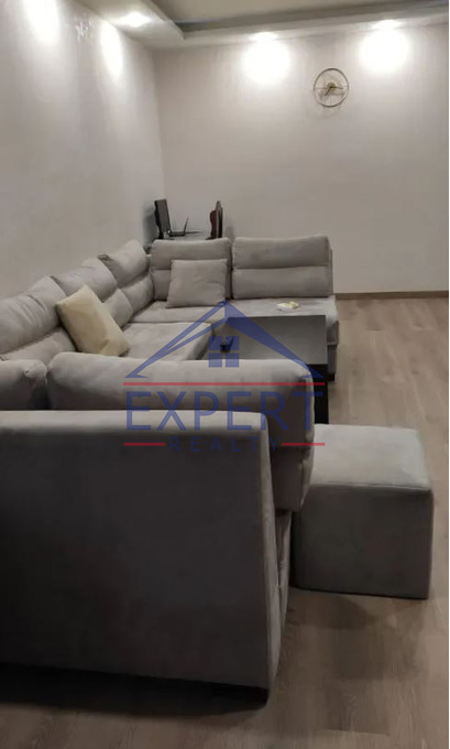 ՇԵՆԳԱՎԻԹ, ՖՐՈՒՆԶԵԻ ՓՈՂՈՑ, 3 ՍԵՆՅԱԿ