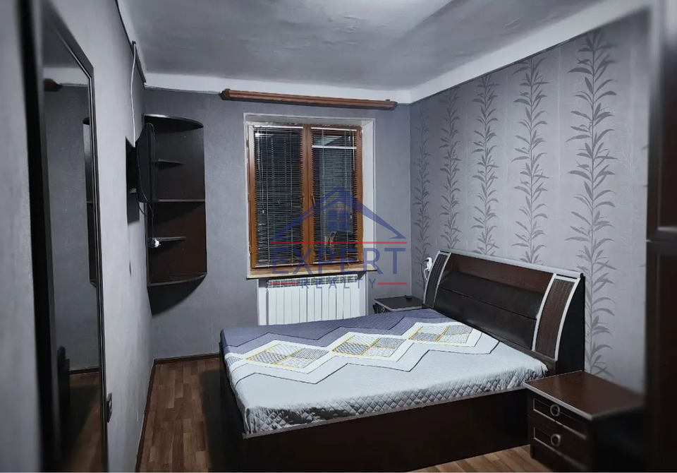 ՇԵՆԳԱՎԻԹ, ՖՐՈՒՆԶԵԻ ՓՈՂՈՑ, 3 ՍԵՆՅԱԿ