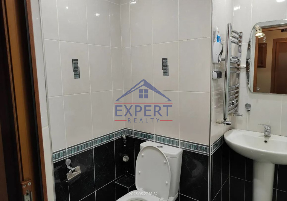 ՇԵՆԳԱՎԻԹ, ՖՐՈՒՆԶԵԻ ՓՈՂՈՑ, 3 ՍԵՆՅԱԿ