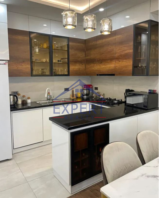 ԱՐԱԲԿԻՐ, ԱՐԱՄ ԽԱՉԱՏՐՅԱՆ ՓՈՂՈՑ, 2 ՍԵՆՅԱԿ