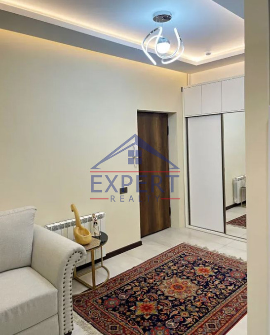 ԱՐԱԲԿԻՐ, ԱՐԱՄ ԽԱՉԱՏՐՅԱՆ ՓՈՂՈՑ, 2 ՍԵՆՅԱԿ