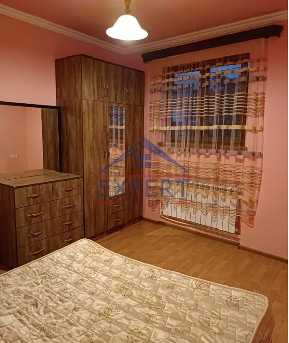 ՄԱԼԱԹԻԱ ՍԵԲԱՍՏԻԱ, ՋԱՄԲՈՒԼԻ ՓՈՂՈՑ, 6 ՍԵՆՅԱԿ