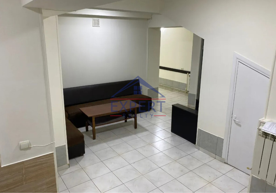 ԿԵՆՏՐՈՆ, ՆԱՐ ԴՈՍԻ ՓՈՂՈՑ, 150 ՔՄ․