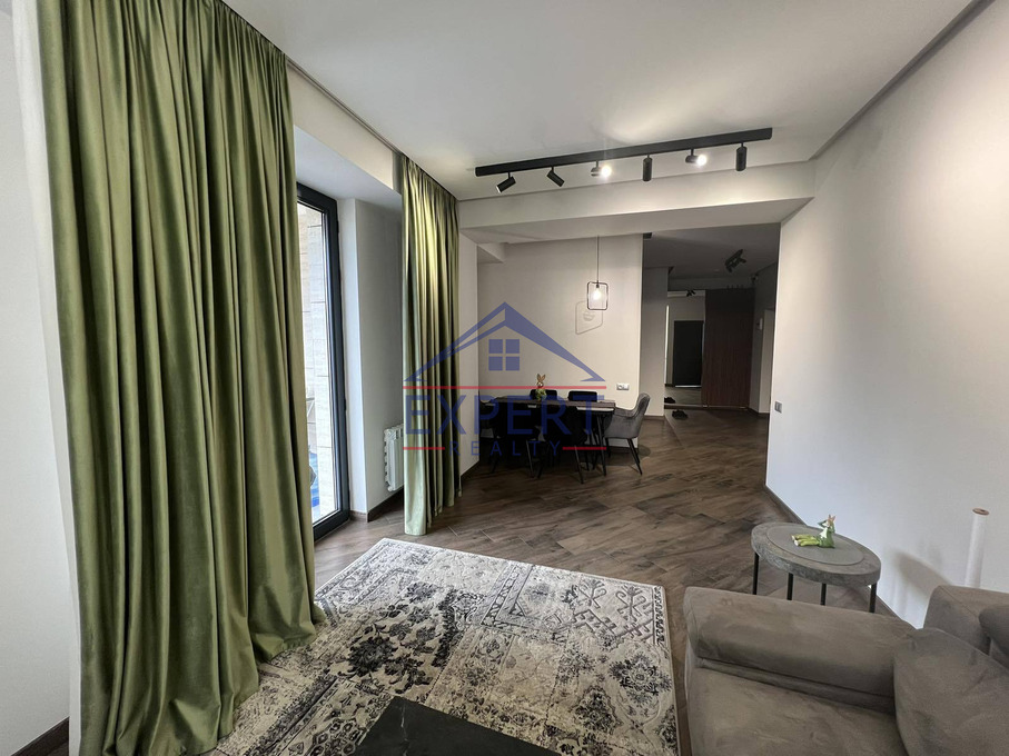 ԱՐԱԲԿԻՐ, ԱՐԱՄ ԽԱՉԱՏՐՅԱՆ ՓՈՂՈՑ, 3 ՍԵՆՅԱԿ