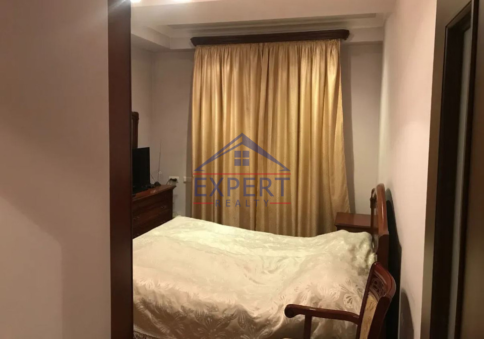 ԱՐԱԲԿԻՐ, ԿՈՄԻՏԱՍԻ ՊՈՂՈՏԱ, 4 ՍԵՆՅԱԿ