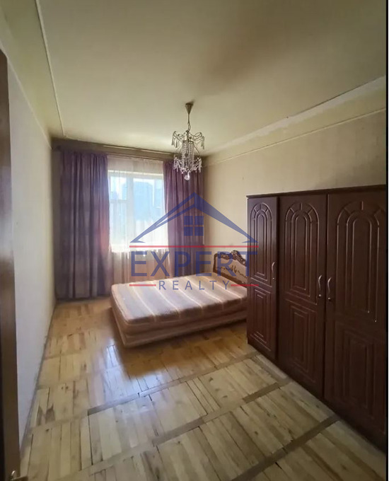 ԴԱՎԹԱՇԵՆ, 1 ԹԱՂԱՄԱՍ, 3 ՍԵՆՅԱԿ