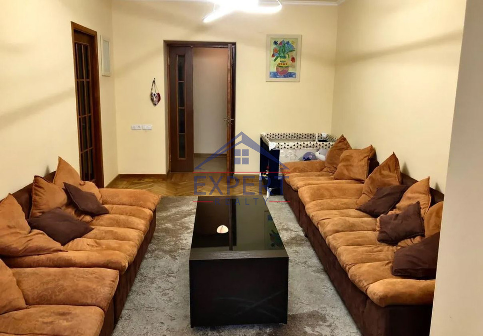 ԱՋԱՓՆՅԱԿ, ՄԱՐԳԱՐՅԱՆ ՓՈՂՈՑ, 3 ՍԵՆՅԱԿ
