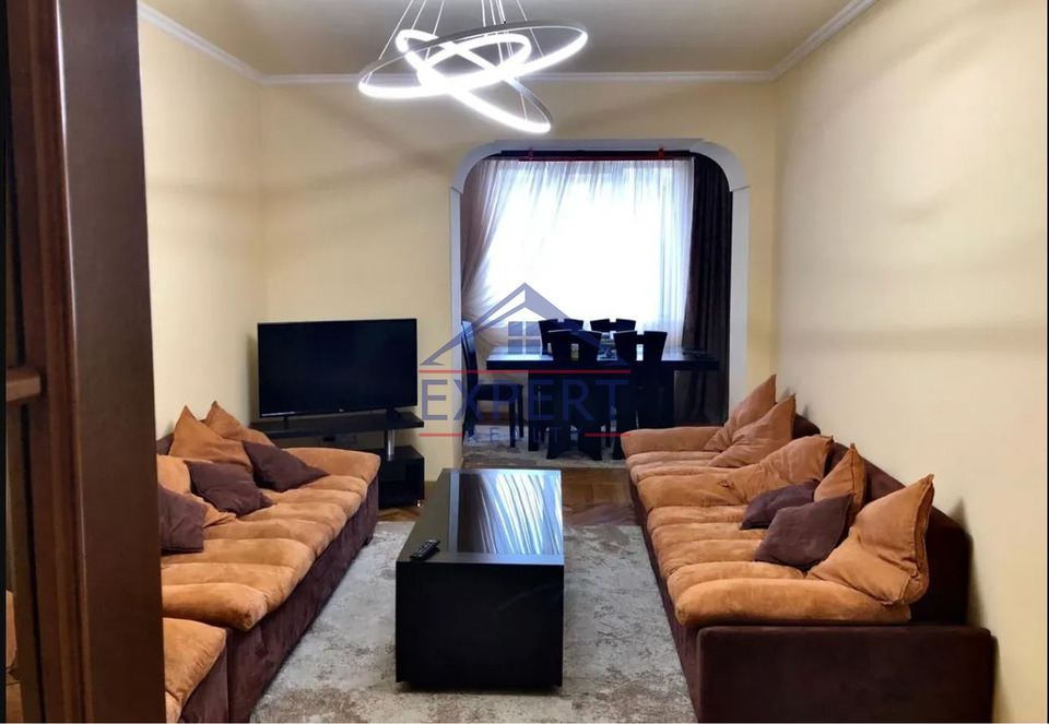 ԱՋԱՓՆՅԱԿ, ՄԱՐԳԱՐՅԱՆ ՓՈՂՈՑ, 3 ՍԵՆՅԱԿ