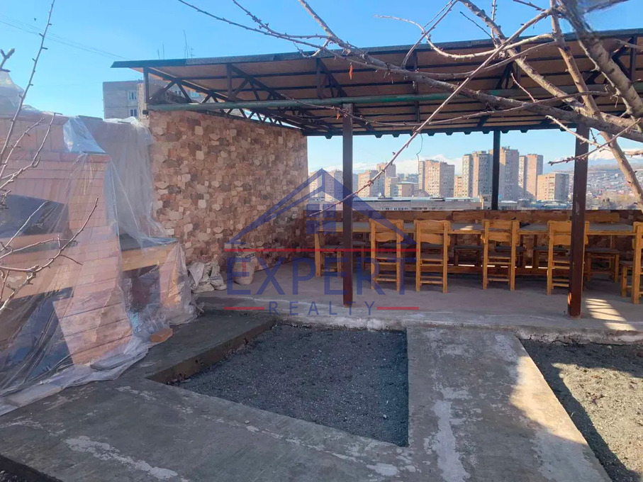 ԱՎԱՆ, ՆՎԵՐ ՍԱՖԱՐՅԱՆ ՓՈՂՈՑ, 6 ՍԵՆՅԱԿ