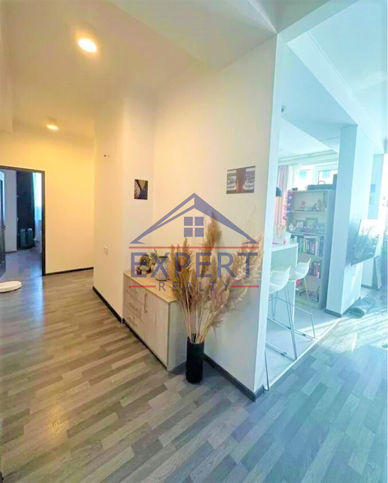 ԱՋԱՓՆՅԱԿ, ԼԵՆԻՆԳՐԱԴՅԱՆ ՓՈՂՈՑ, 3 ՍԵՆՅԱԿ